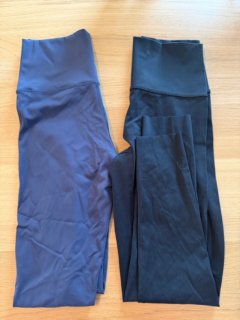 aerie High-Waist Leggings Duo in Navy and Black